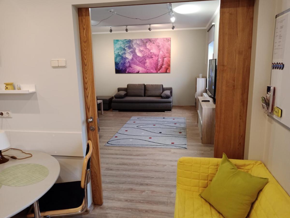 Family Or Group Apartment In Green Center Riga Exterior foto